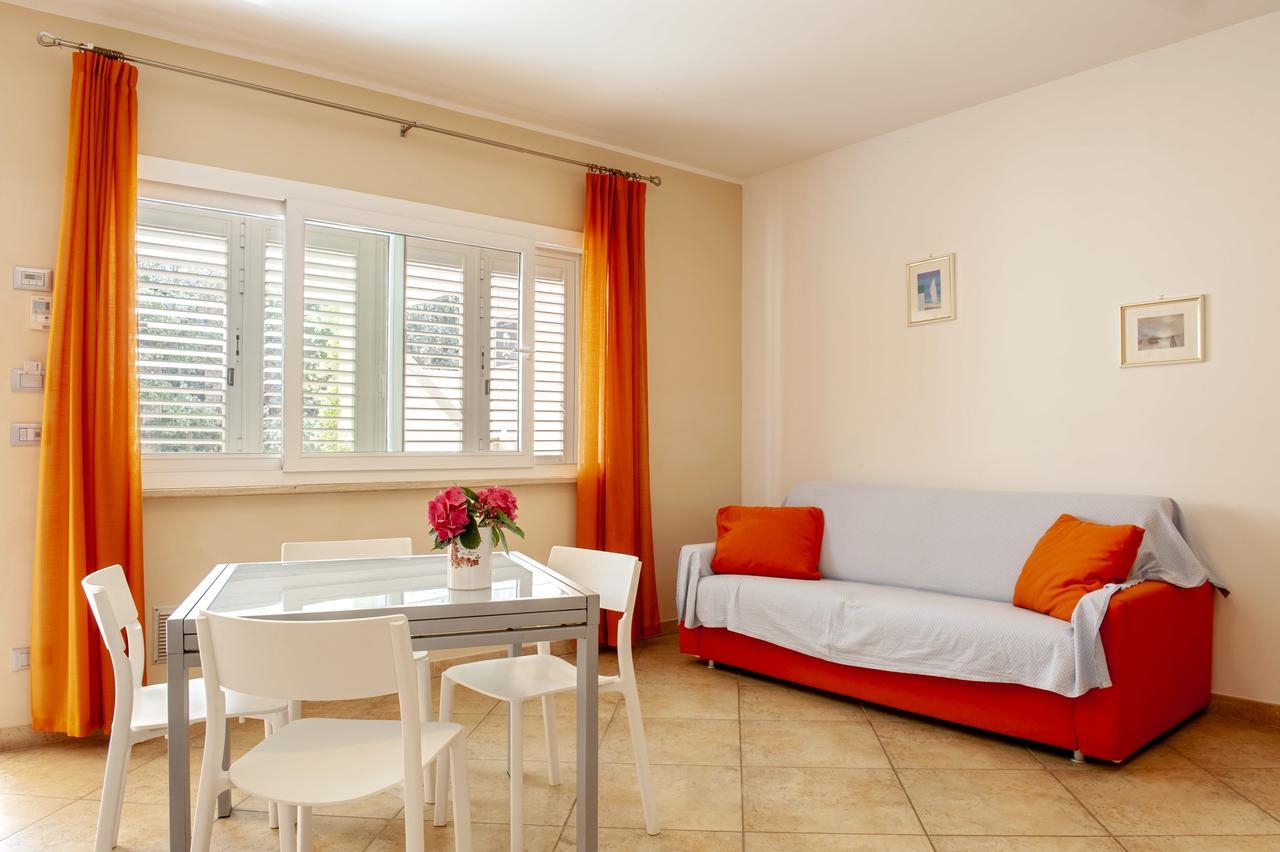 Residence Villa Lo Scoglietto San Vincenzo Eksteriør billede